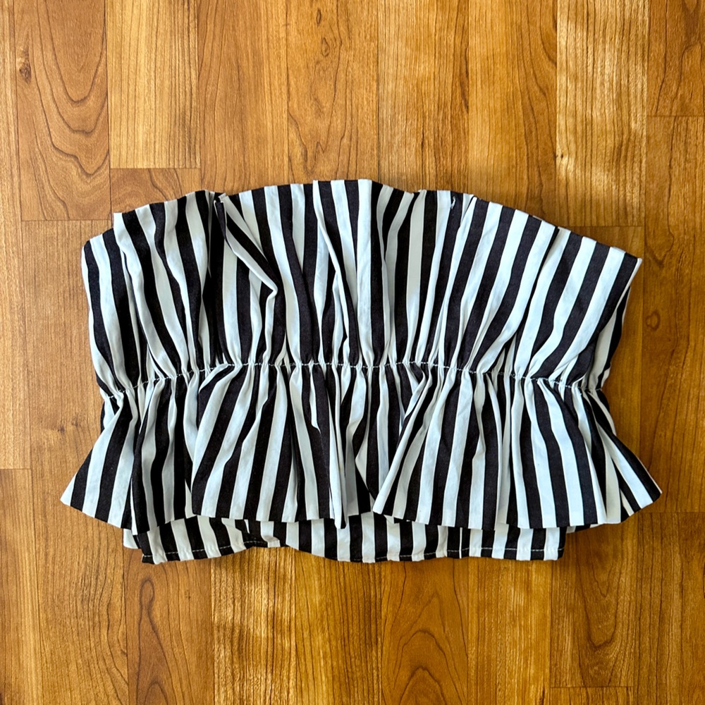 Boutique Strapless Crop Top